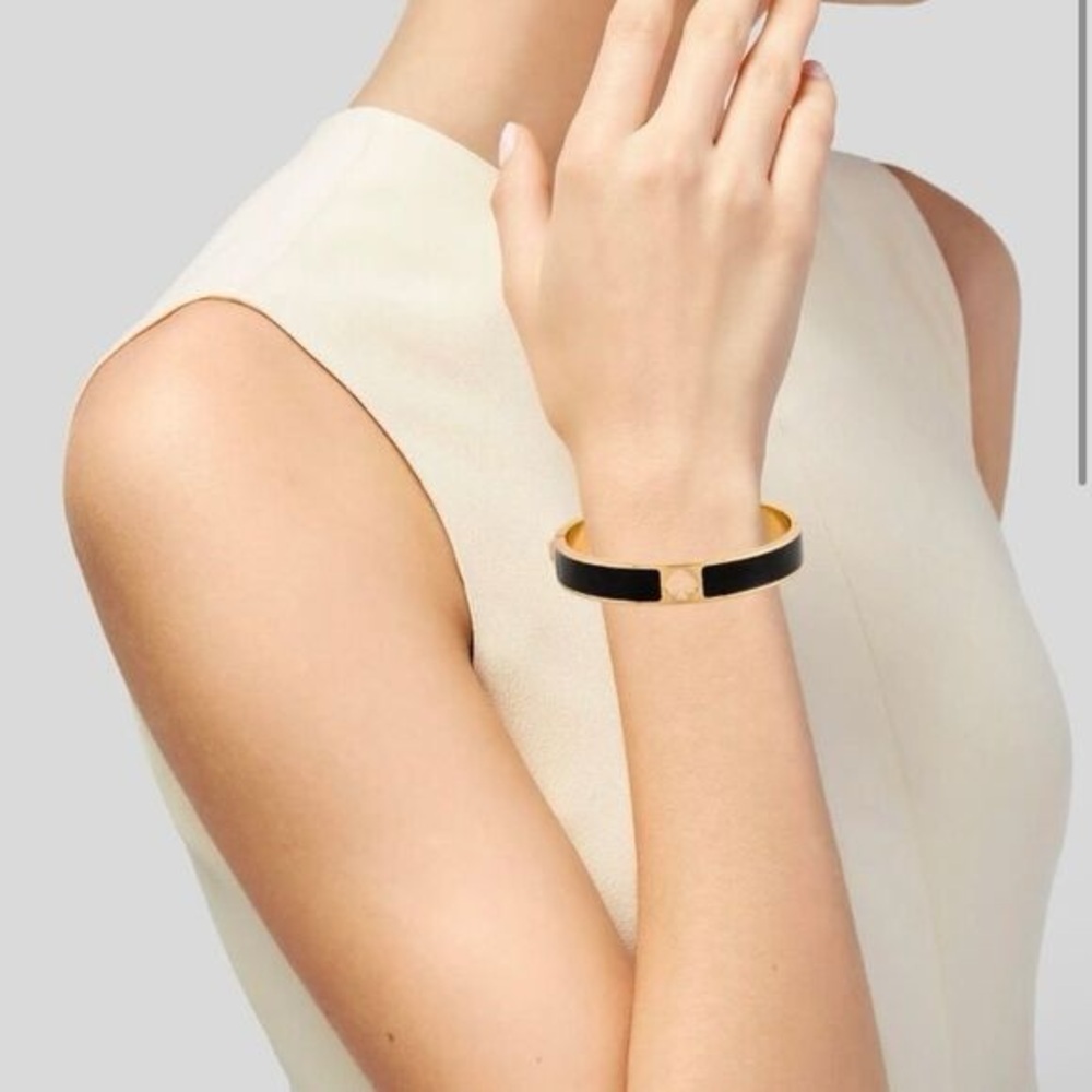 KATE SPADE Hole Punch Spade Enamel Hinged Bangle Bracelet - Gold/Black - Picture 9 of 15